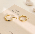 Tiny twisted Hoops GENERAL