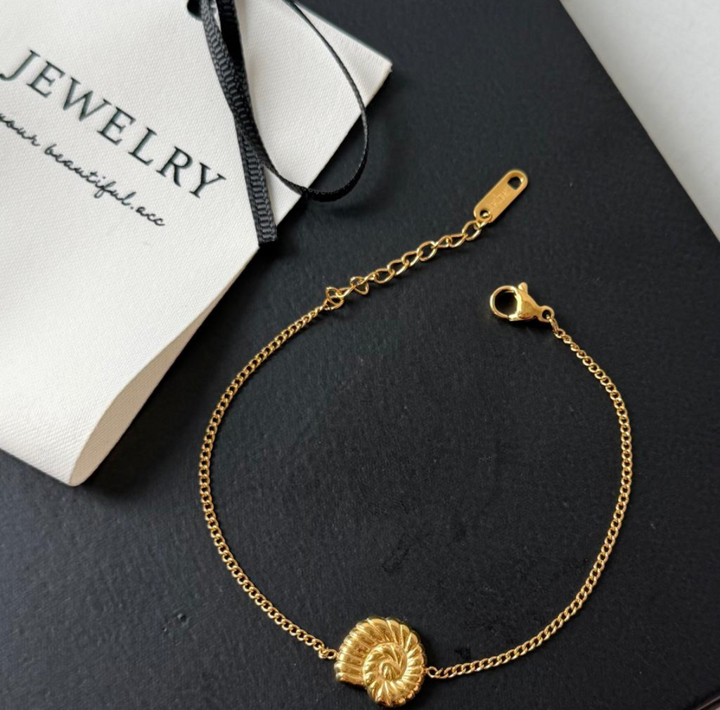 Gold Nautilus Shell Bracelet | Minimal Ocean-Inspired Bracelet | Waterproof Gold Jewelry TASARA